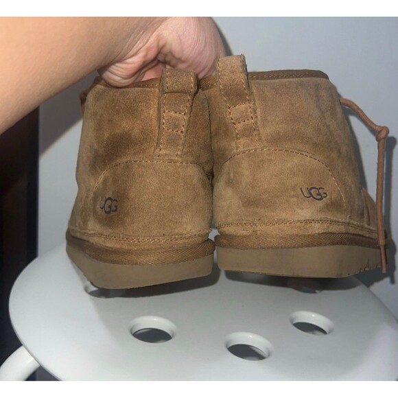 UGG Chesnut tan Neumel boots - Picture 4 of 5